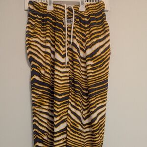 NWOT Zubaz - Adult Small - Blue, Yellow, White